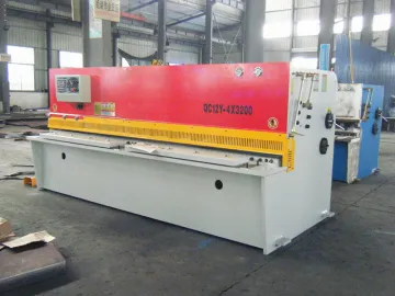 guillotine hydraulic steel shearing machine
