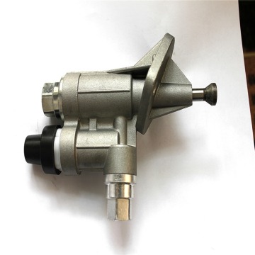 Dongfeng Hand oil pump for 1106N1-010