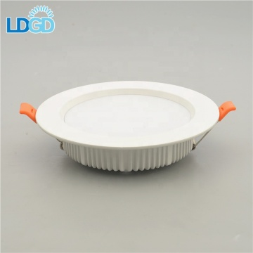 Downlights LED อลูมิเนียมที่ทันสมัยสำหรับแสงตกแต่ง