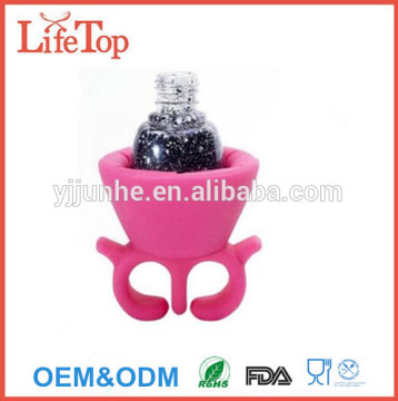New Design Silicone Wearable Nail Polish Holders Nail Polish Stand Ring