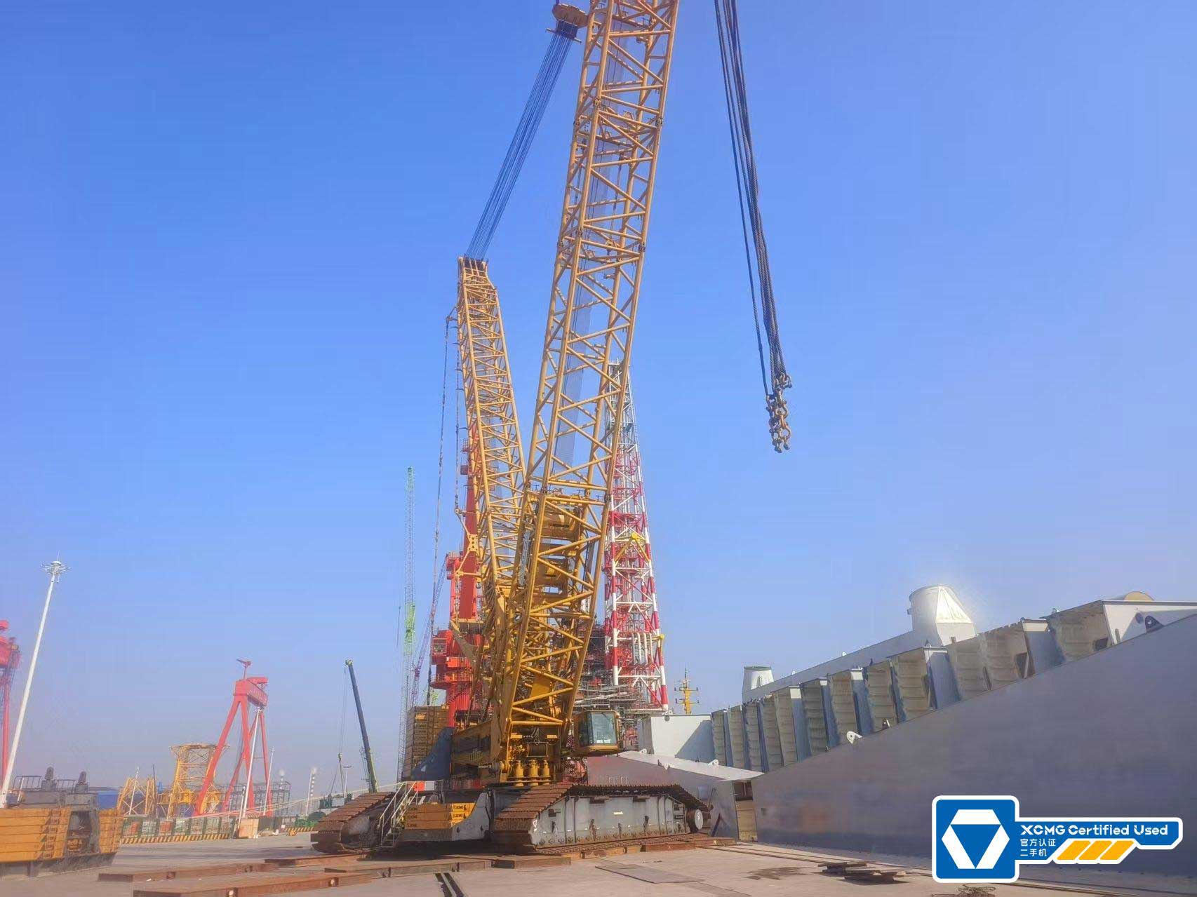 the-top-view-of-the-used-crawler-crane-xgc16000-2 the-top-view-of-the-used-crawler-crane-xgc16000-2