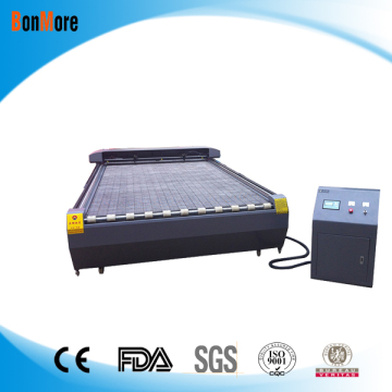 large scale cnc laser fabric cutter/ automatic garment laser cutting machine with auto