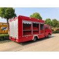 Feuerwehrkämpfe transportieren Feuerwehrautos