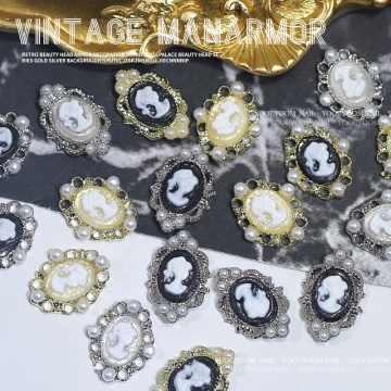 2024 Hot Selling Luxury Retro Nail Diamonds and Rhinestones for Nail Art Decoration
