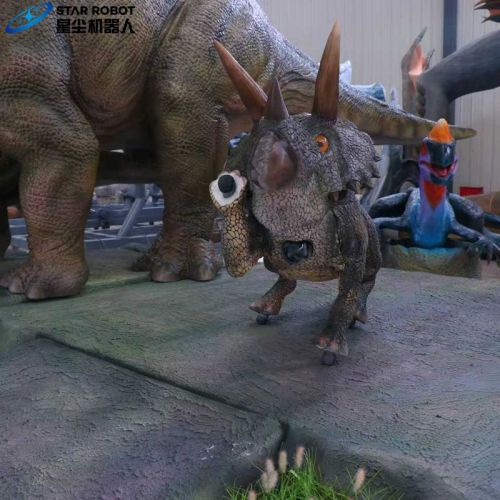 Kombinasi triceratops animatronik yang realistis untuk dijual