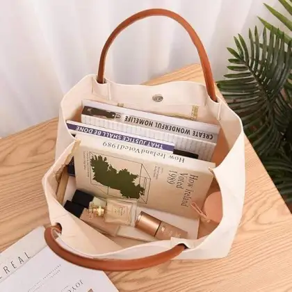 Canvas "Mama" Tote Bag Stylish Versatile Everyday Bag