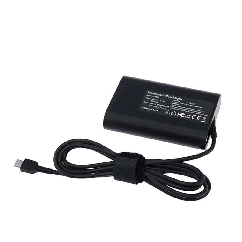 محول طاقة 65 واط DELL AC / DC Charegr USB C