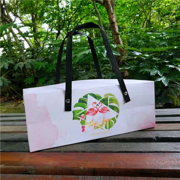 Flamingo pattern roll cake box design