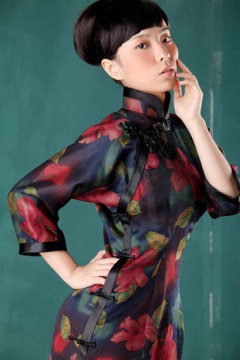 Old Style Flower Cheongsam