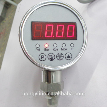 electronic pressure controller with relay output.