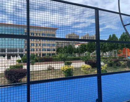 Big pillars padel court