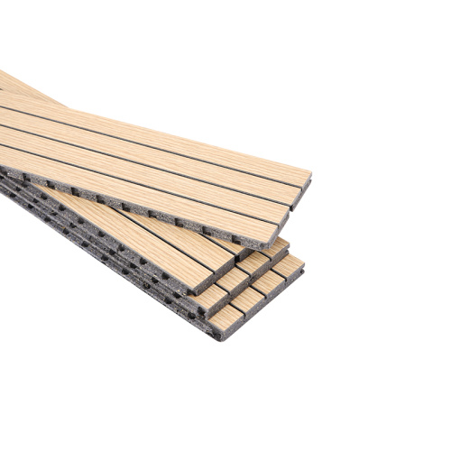 Painéis de parede acústicos de madeira ranhurados para ginásio interno