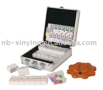 Hot selling plastic domino set in aluminum box