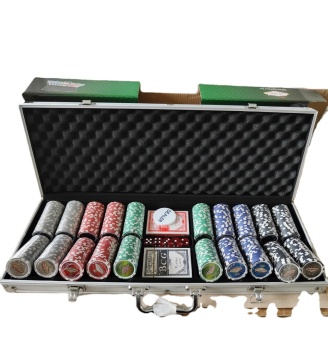 Set Poker 500pcs dengan kes aluminium perak