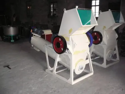 Plastic Recycling Grinding Crushing Machines