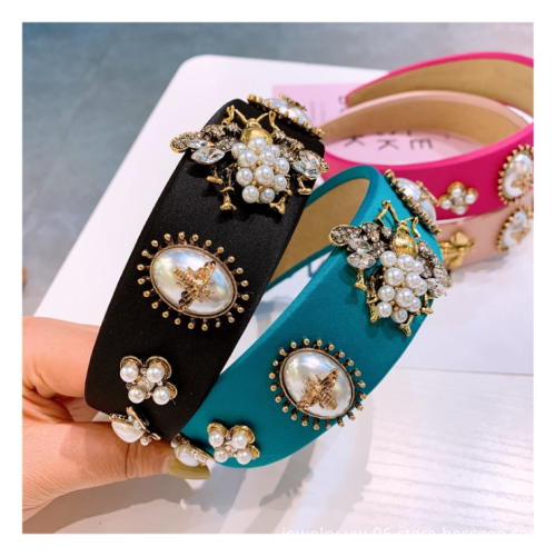 Sparkling Luxury: Exclusive Crystal and Gemstone Headbands for Women