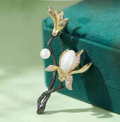 Magnolia Metal Brooch