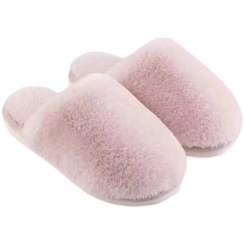 Plush Hotel Coral Fleece Slippers