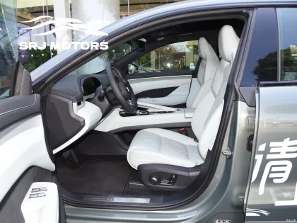 Zeekr 001 WE Edition RWD