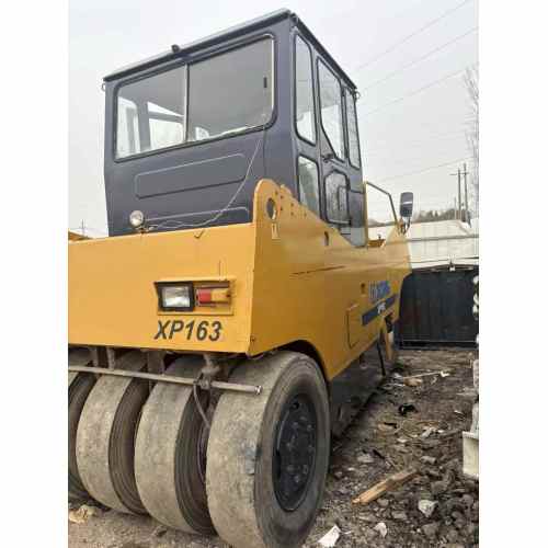 Utilizou o rolo de estrada de 16-ton1 de borracha para venda