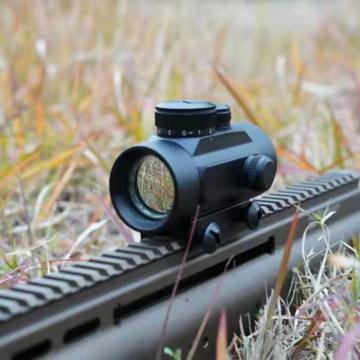 OEM Wholesale Custom Unlimited Tactical 1x30 Red Dot Sight for Hunting