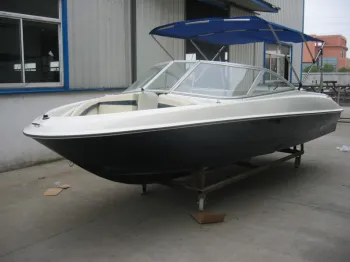 Fiberglass Boat (HA535-Outboard)