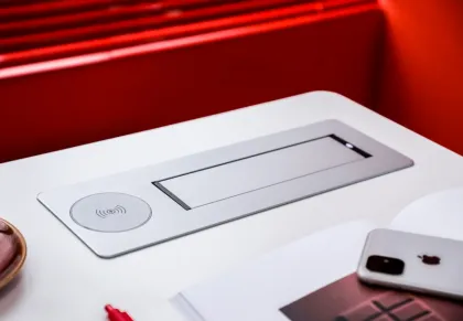 flip protection wireless charger socket