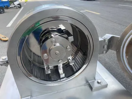 Chilli Powder Grinding Making Machine