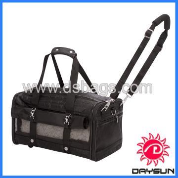 Large carrier bag with wheel