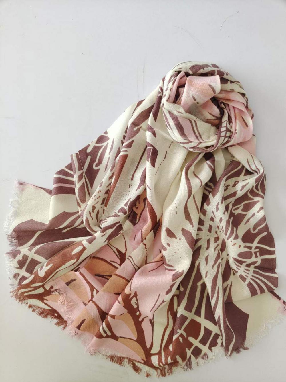 Printed Wool Scarf Msy 403