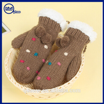 Yhao amazon supplier wholesale cheap custom acrylic knit mittens hand gloves with string