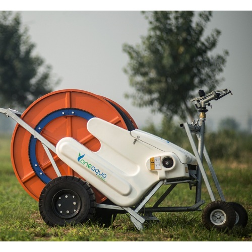 self-retracting garden hose reel