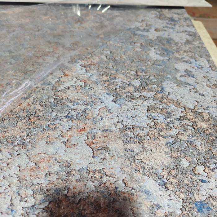 ผนังกันความชื้น SPC พร้อมการออกแบบที่มีความแข็งสูง