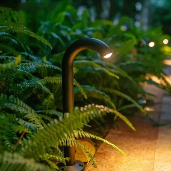 Waterproof IP65 LED Lawn Bollard Pathway Lights