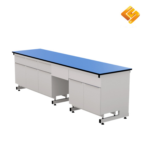 Öğretmen Bir Gösteri Standı