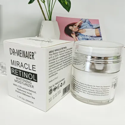 Oil Control and Moisturizing Face Cream with Pore Minimizing Effects