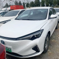 Changan Yidong EV460 sedã elétrico usado
