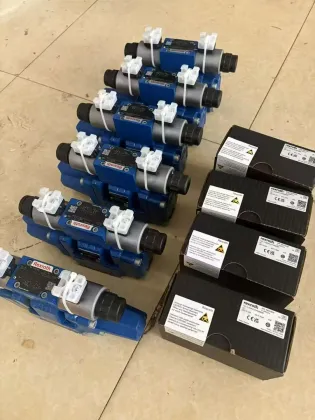 DUPLOMATIC VICKERS rexroth eaton hydraulic valve