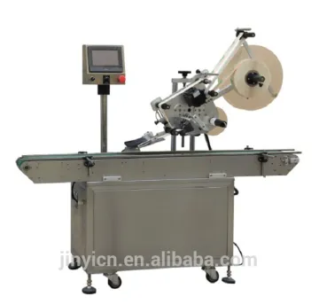 Automatic bottle labeling machine