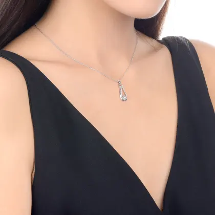 Floral Design Lab Diamond Necklace with Teardrop Pendant