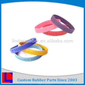 custom rubber good quality wristbands