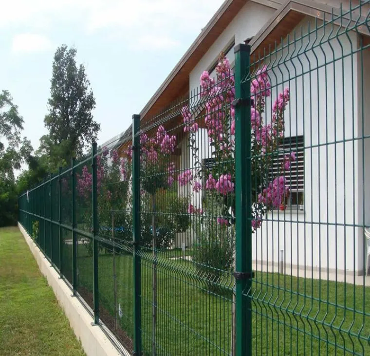 3D Protection Beautiful Good Price Curved Welded Wire Mesh Fence