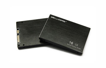 Mini Ssd Hard Disk 2.5 Inch Mlc Solid State Drive 16gb With 550/550mb/s