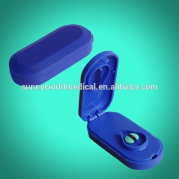 SW-PB01 Porable plastic pill case mini pill box cutter