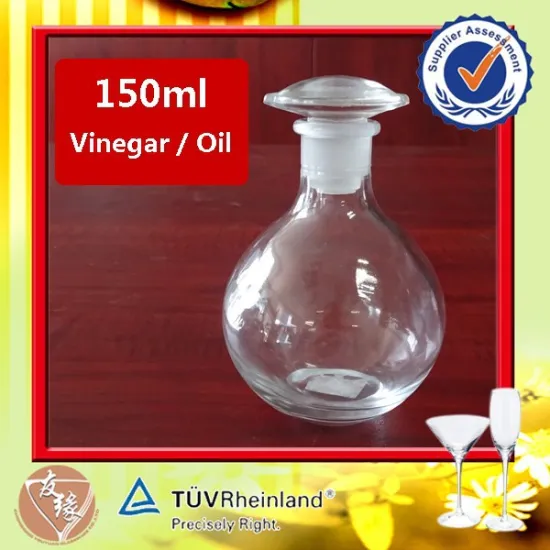 Round small oil and vinegar glass cruet 150ml with cork lid