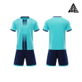 Conjunto de traje de fútbol para adultos.