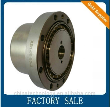 Hamonic gearing arrangement fo rindustrial machine XB1