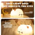 Adorable luz nocturna LED de silicona en forma de gato para habitaciones para niños