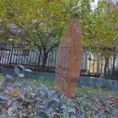 Corten Steel Artwork Statue Metal Corten Leaf Sculpture Supplier