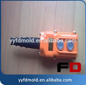 Yuyao plastic pendent cases injection mould